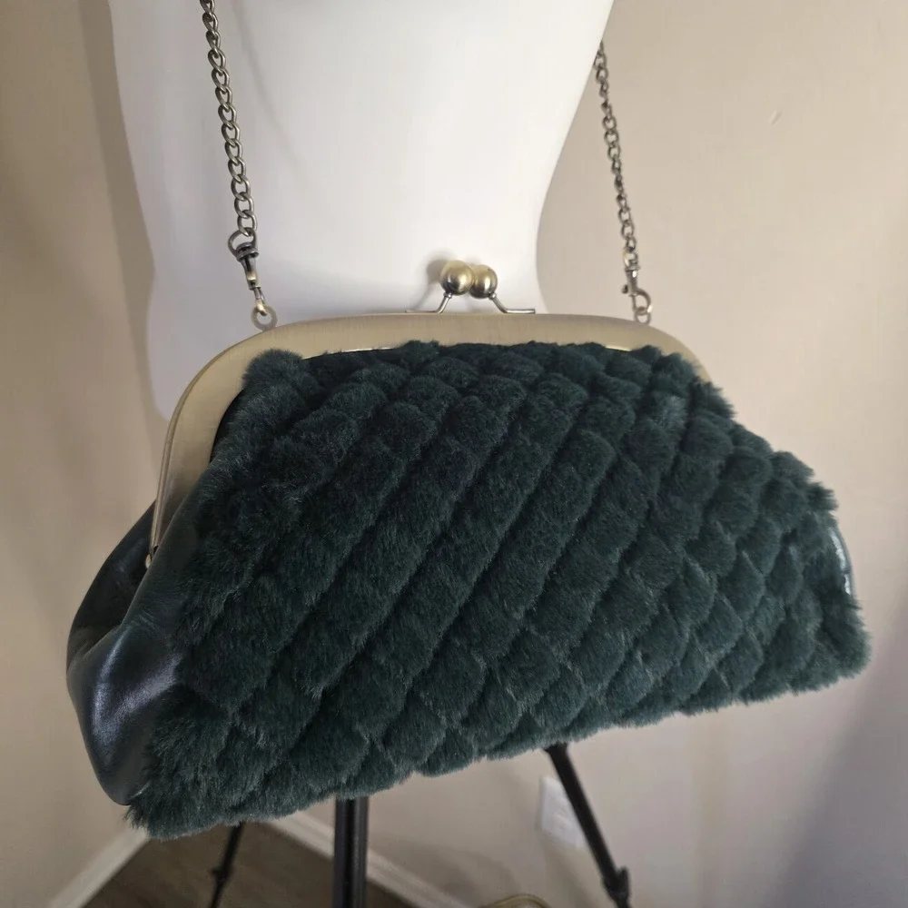 Patricia Nash Gisele Green Leather & Faux Fur Clutch Crossbody Frame Purse NWOT‎